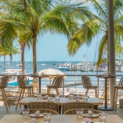 water-front-restaurants-miami-beach