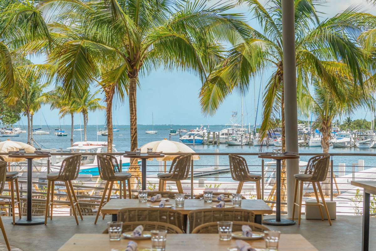 water-front-restaurants-miami-beach